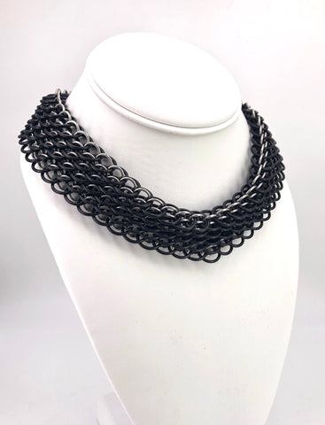 Black and Steel Elegant Dragonscale Chainmaille Necklace